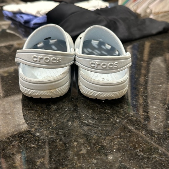 Kids Crocs with Charms / Jibbitz - Picture 4 of 5